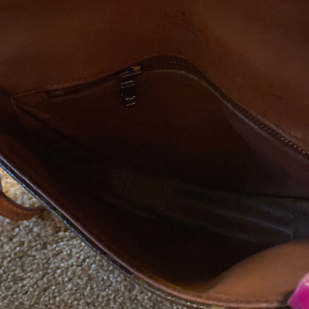 Louis Vuitton Chantilly PM Crossbody purse - Picture 7 of 9